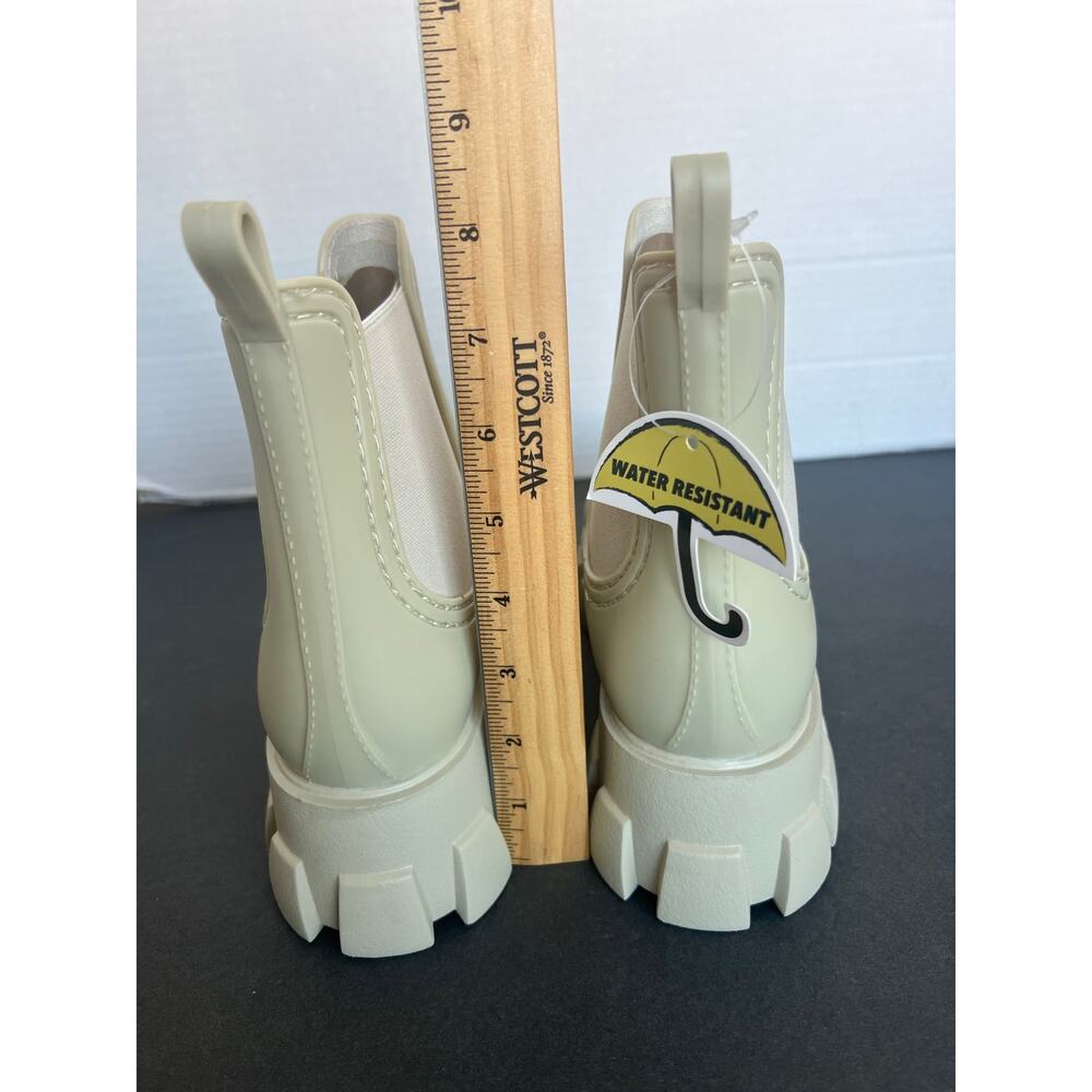 NWT Jeffrey Campbell Cream Pleu Platform Lug Sole Pull‎ On Rain Chelsea Boots 9 - Picture 7 of 11